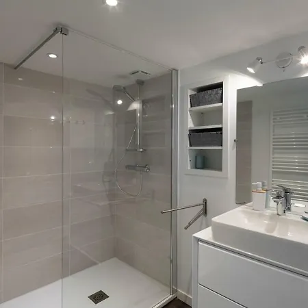 Apartment L'instant - Appt Climatise Pour 4 , Centre
